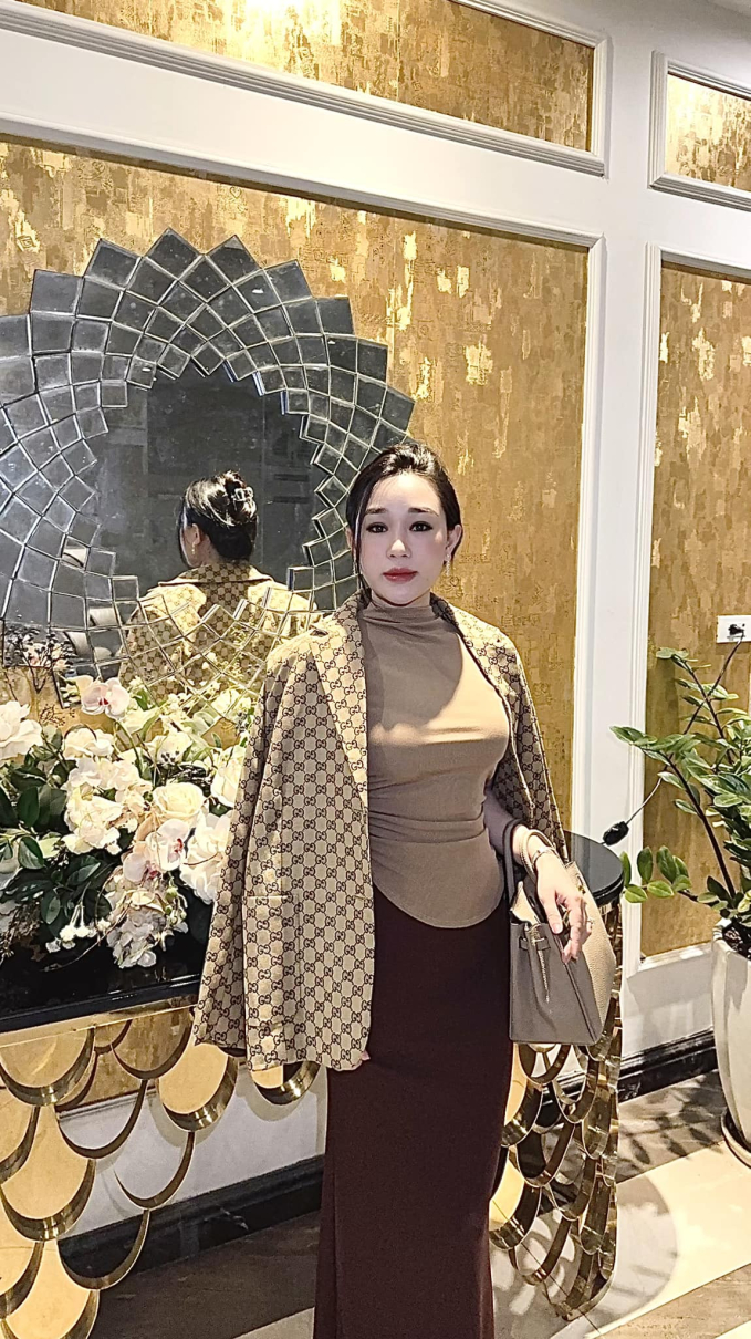 Vợ Hồ Tấn Tài khoe vóc dáng thon gọn sau sinh thì ra là tập môn thể thao này-8