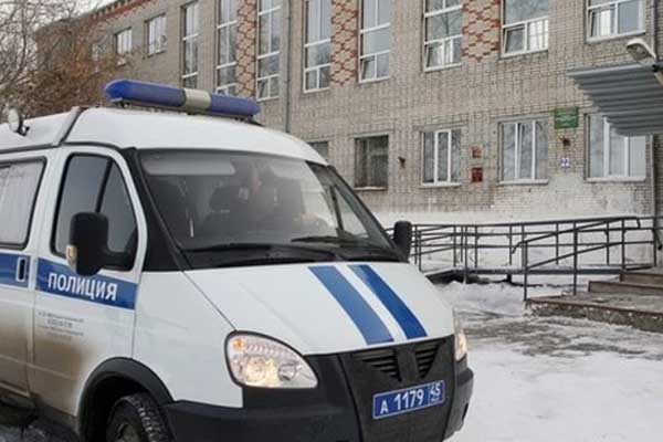 Nữ sinh Nga nổ súng vào bạn học rồi tự sát, nghi vì bị bắt nạt-1