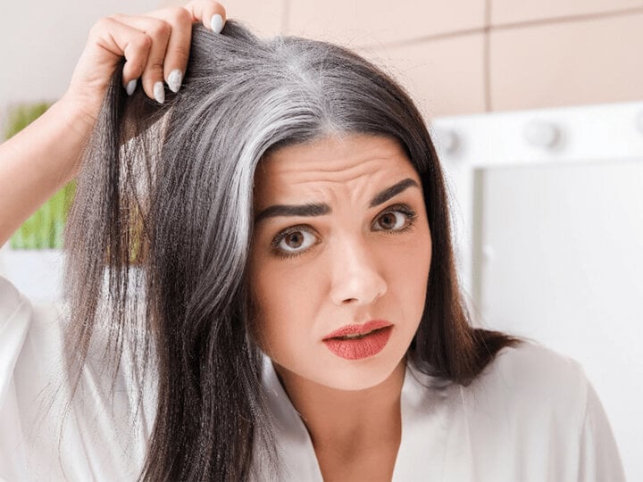 Cần làm gì để ngăn tóc bạc sớm?-2