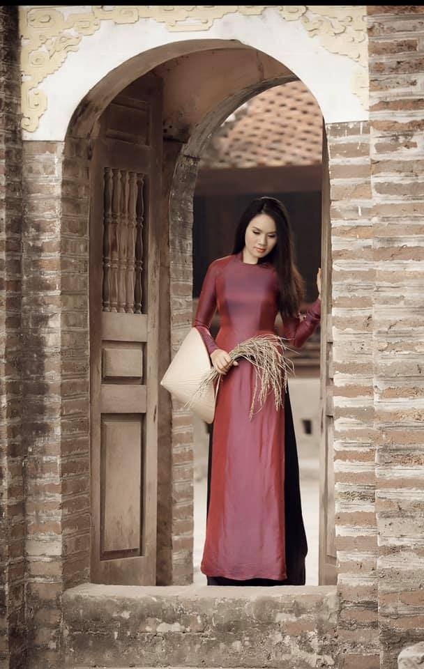 Nữ ca sĩ chuyên hát nhạc phim vừa được phong tặng NSND là ai?-11