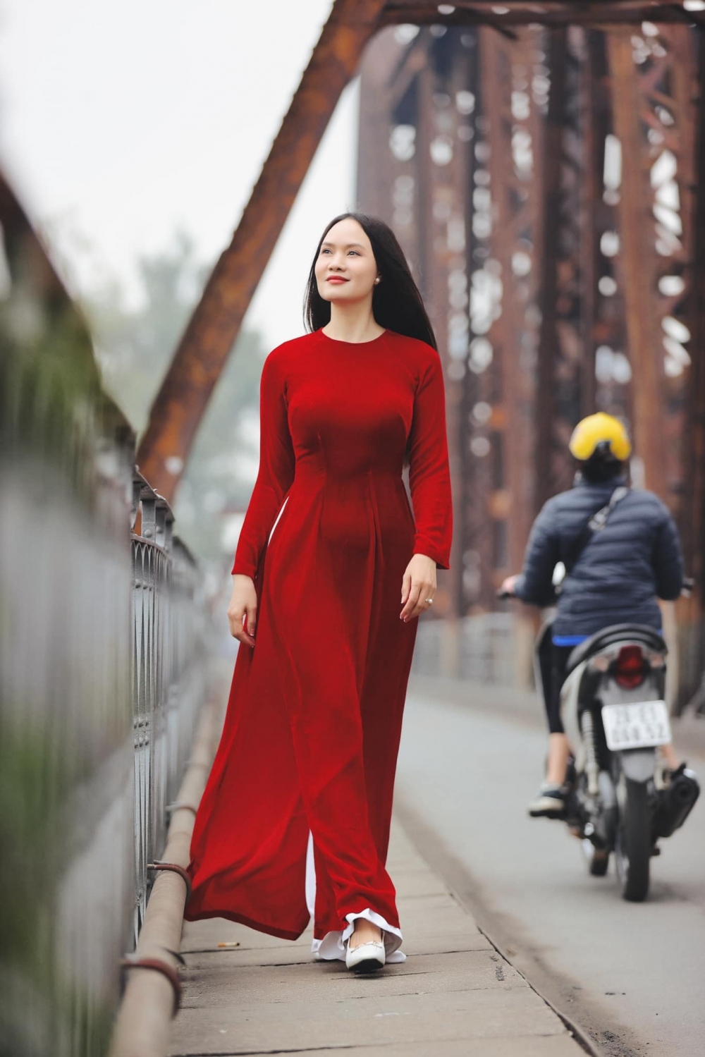 Nữ ca sĩ chuyên hát nhạc phim vừa được phong tặng NSND là ai?-7