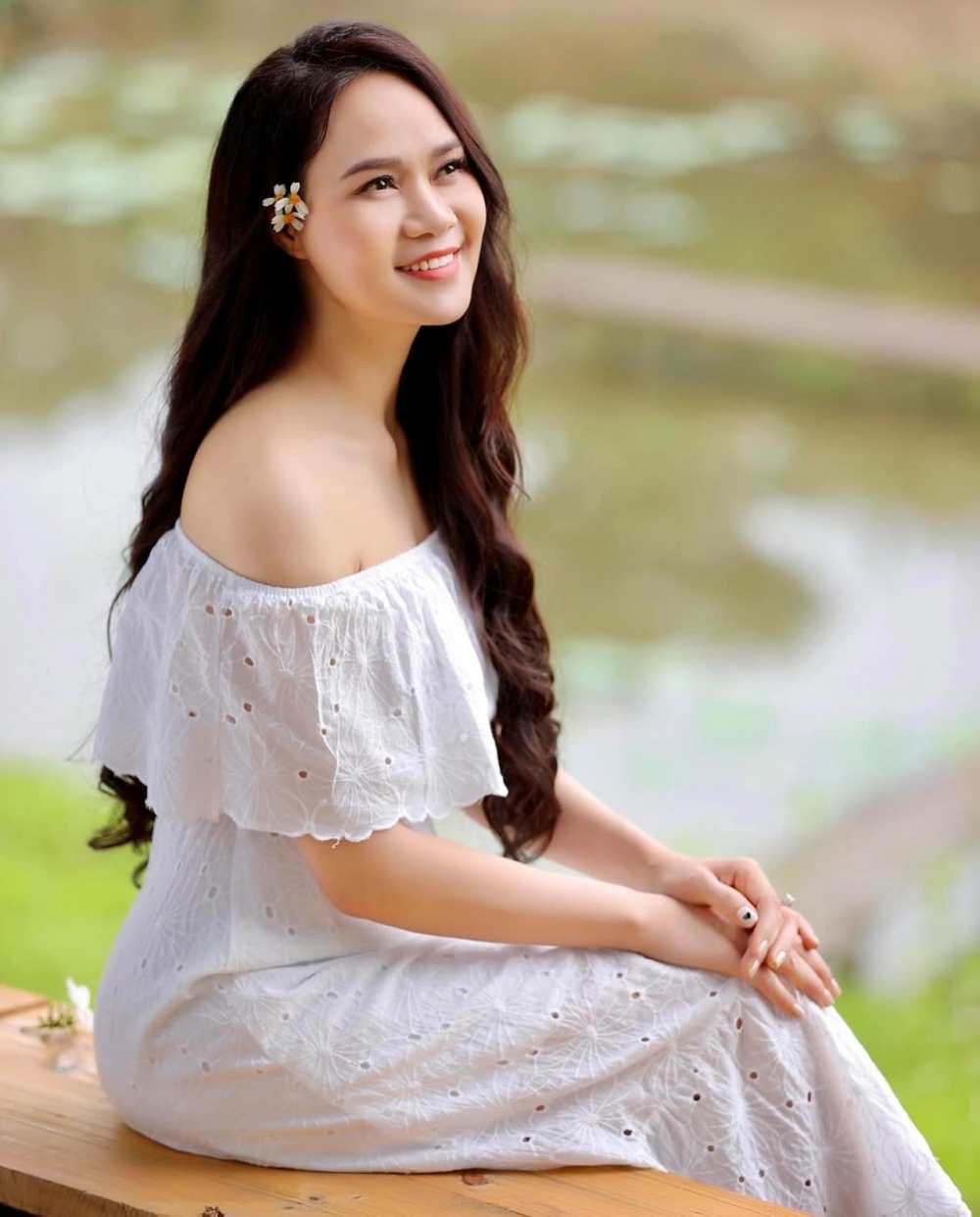 Nữ ca sĩ chuyên hát nhạc phim vừa được phong tặng NSND là ai?-5