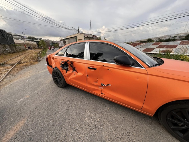 Cao Thái Sơn phản hồi về vụ xe riêng tông vào tàu hỏa-2