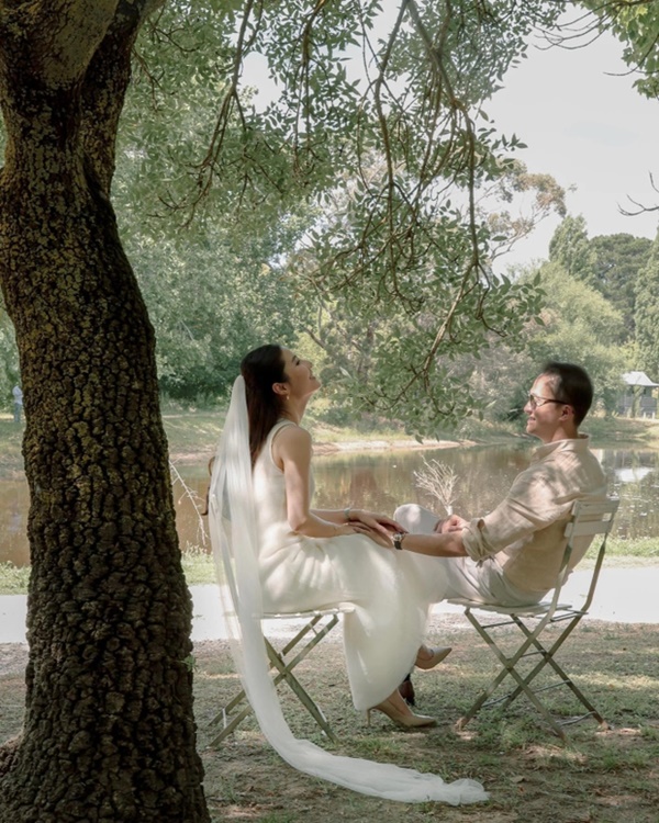 Diễm My 9x hé lộ thiệp cưới với bạn trai doanh nhân, giữ kín 1 chuyện trước thềm diễn ra hôn lễ-4