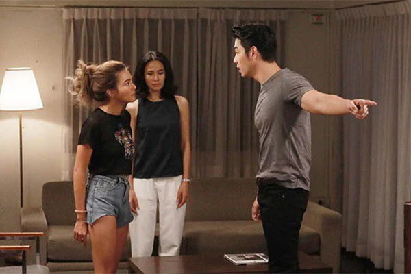 Vợ có thú vui đốt tiền, tôi muốn cô ấy dừng lại nhưng bất lực-2