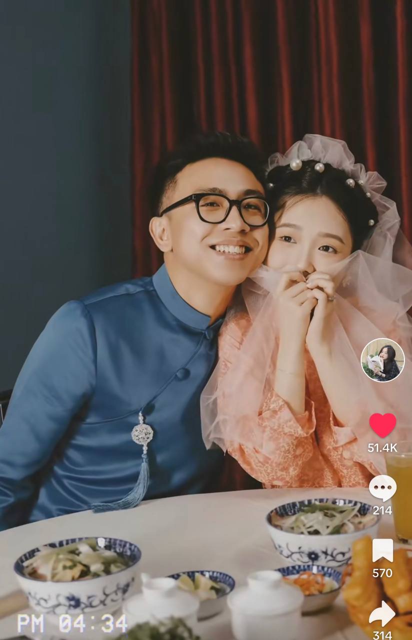 Hé lộ ảnh cưới độc nhất vô nhị của Thiếu gia hệ thống phở 10 Lý Quốc Sư Hà Nội-2