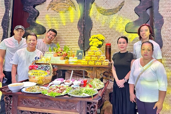 Nữ diễn viên 18 năm chăm chồng tai biến được phong NSƯT: Chuyên vai chua ngoa, đanh đá, tuổi 78 vẫn chạy show-3