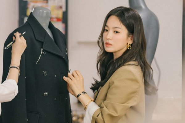 Ngày bạn trai xuất viện, bố mẹ khuyên tôi bỏ gấp-1