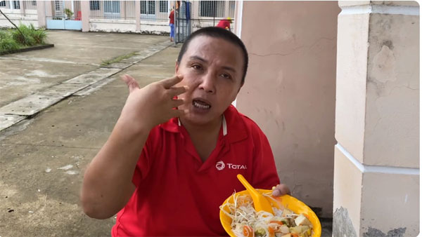 Nữ ca sĩ Việt xinh đẹp giờ ở trại tâm thần, nhan sắc tàn tạ gây xót xa, vẫn nhớ đồng nghiệp, yêu ca hát-4