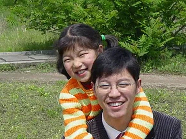 Bức thư của bố gửi con gái từng được đưa lên web của Bộ Giáo dục: Đừng nghĩ mình còn trẻ nên làm gì cũng là quá sớm, hãy dựa vào năng lực để ngẩng cao đầu-1