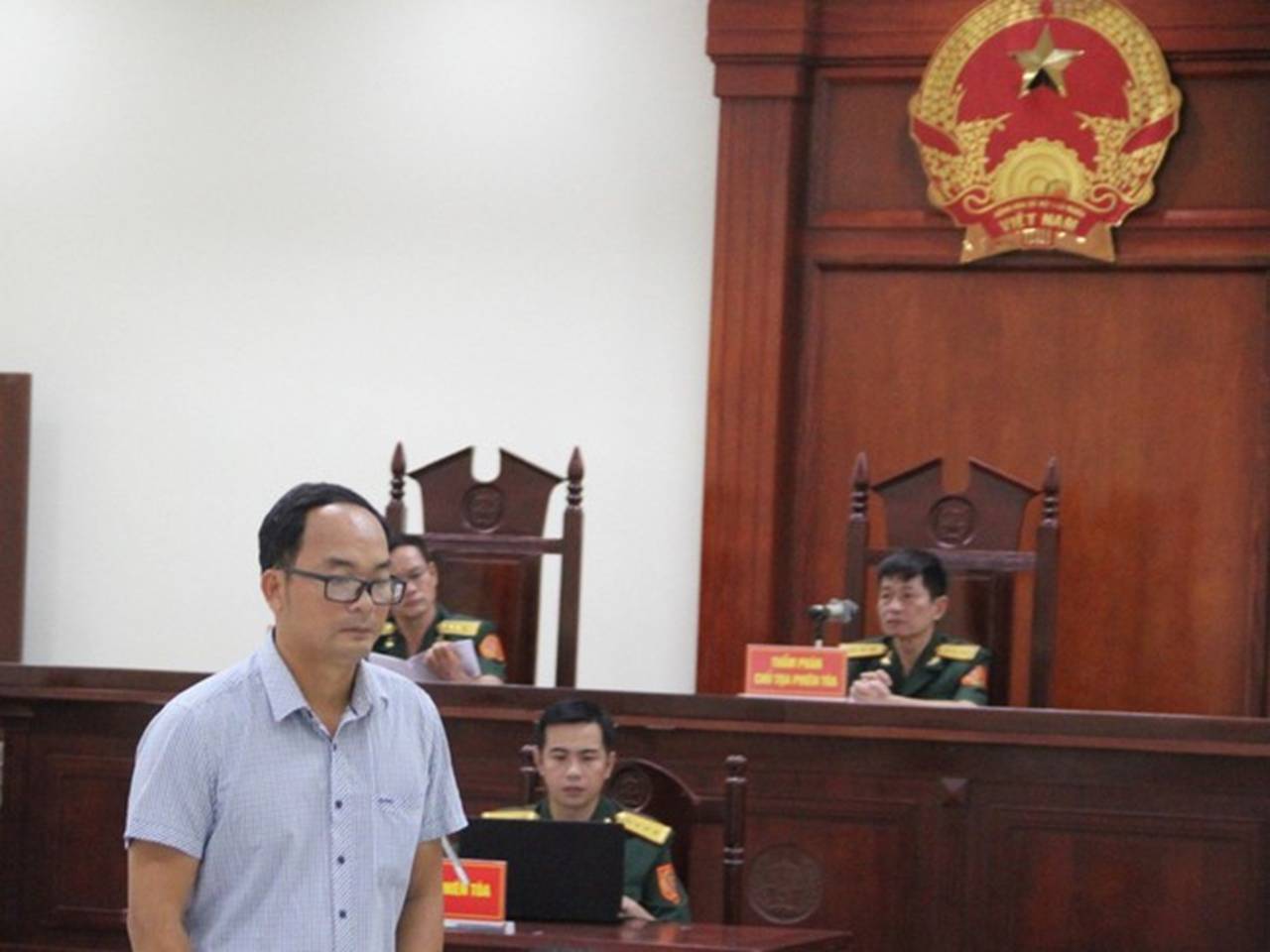 Vụ tông chết nữ sinh ở Ninh Thuận: Cha của nạn nhân trải lòng sau phiên xử cựu thiếu tá quân đội-3