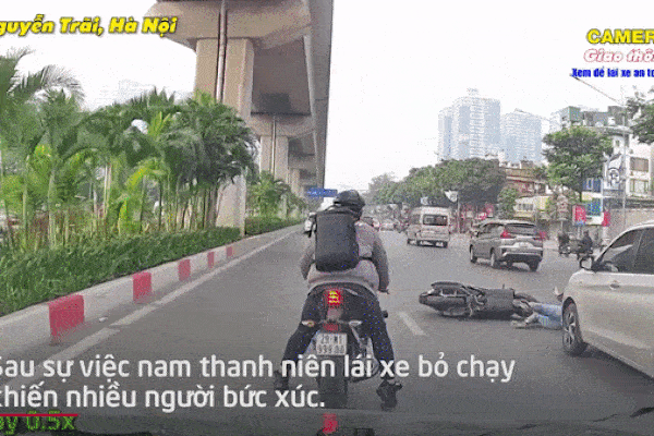 Phẫn nộ thanh niên đi xe máy gây tai nạn với phụ nữ xong bỏ chạy