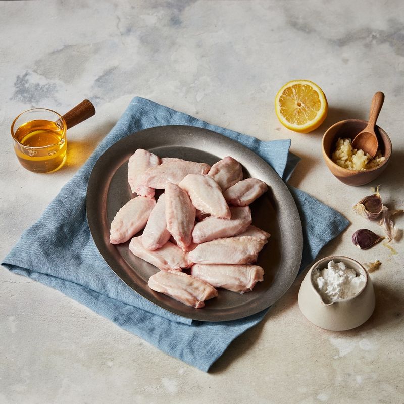 Cơm nhà ngon lành với món cánh gà chiên sốt tỏi mật ong cực đơn giản-1