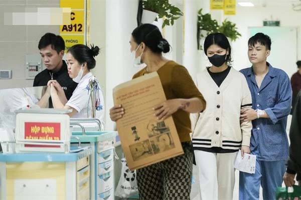 Các phương tiện ở Hà Nội lưu thông thế nào trong ngày 12-13/12?-2