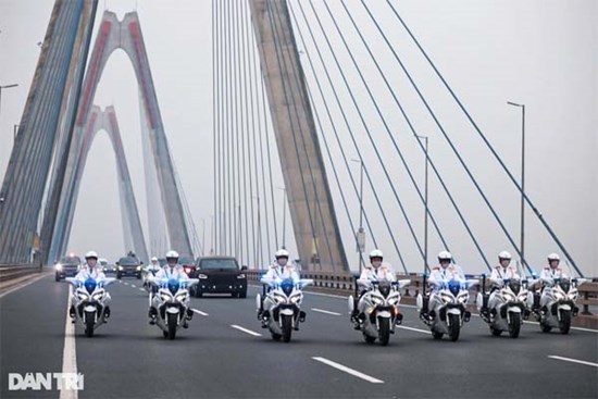 Các phương tiện ở Hà Nội lưu thông thế nào trong ngày 12-13/12?