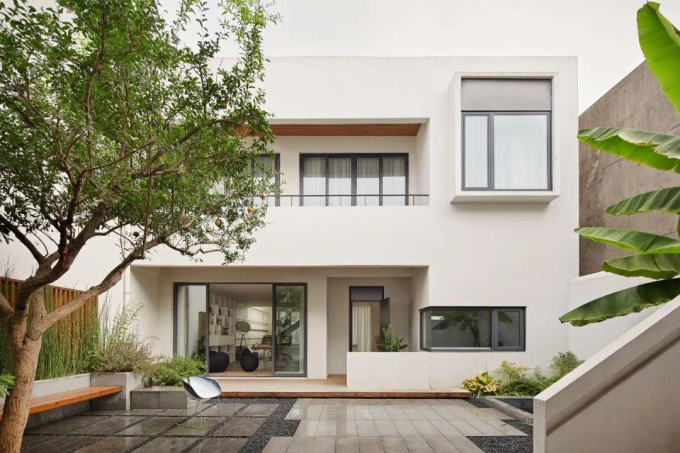 Về quê giúp bố mẹ gây dựng lại công ty, cô gái trẻ xây biệt thự 2 tầng sau 7 năm đằng đẵng vất vả-2