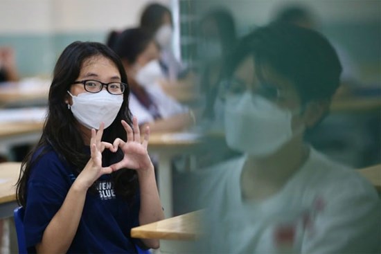 Hai ông bố ở Hà Nội: 