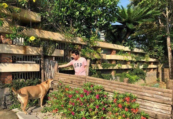 3 căn biệt thự bề thế và cuộc sống điền viên của ông hoàng nhạc đỏ Trọng Tấn bên bà xã tài giỏi-5