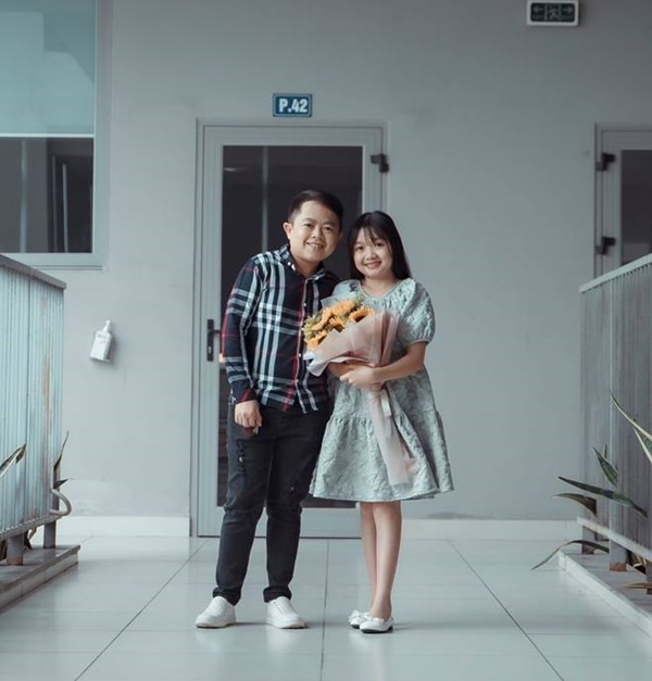 Cuộc sống của cặp vợ chồng mắc kẹt trong hình hài đứa trẻ-12