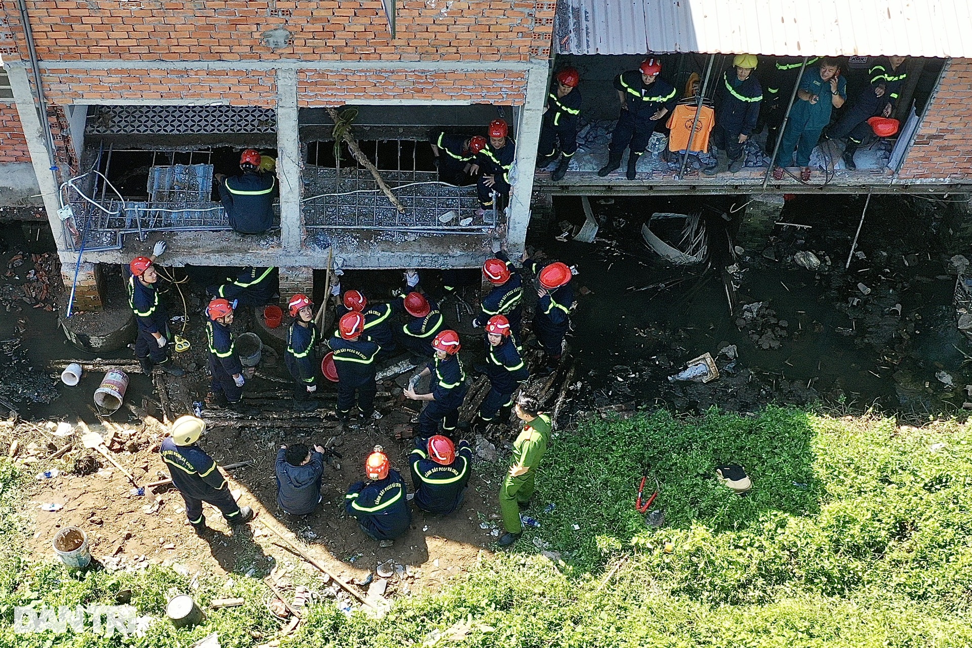 Hiện trường vụ sập nhà khiến 1 người chết ở TP Thủ Đức-1