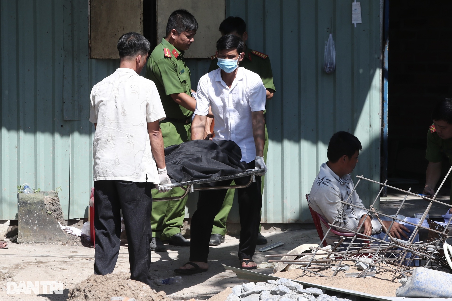 Hiện trường vụ sập nhà khiến 1 người chết ở TP Thủ Đức-6