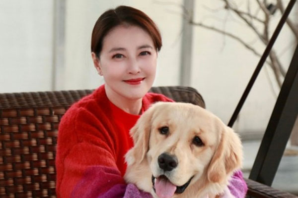 Xót xa trước loạt ảnh cuối cùng của Châu Hải My trước khi qua đời, vẫn còn tươi tắn và khỏe mạnh thế mà...-6