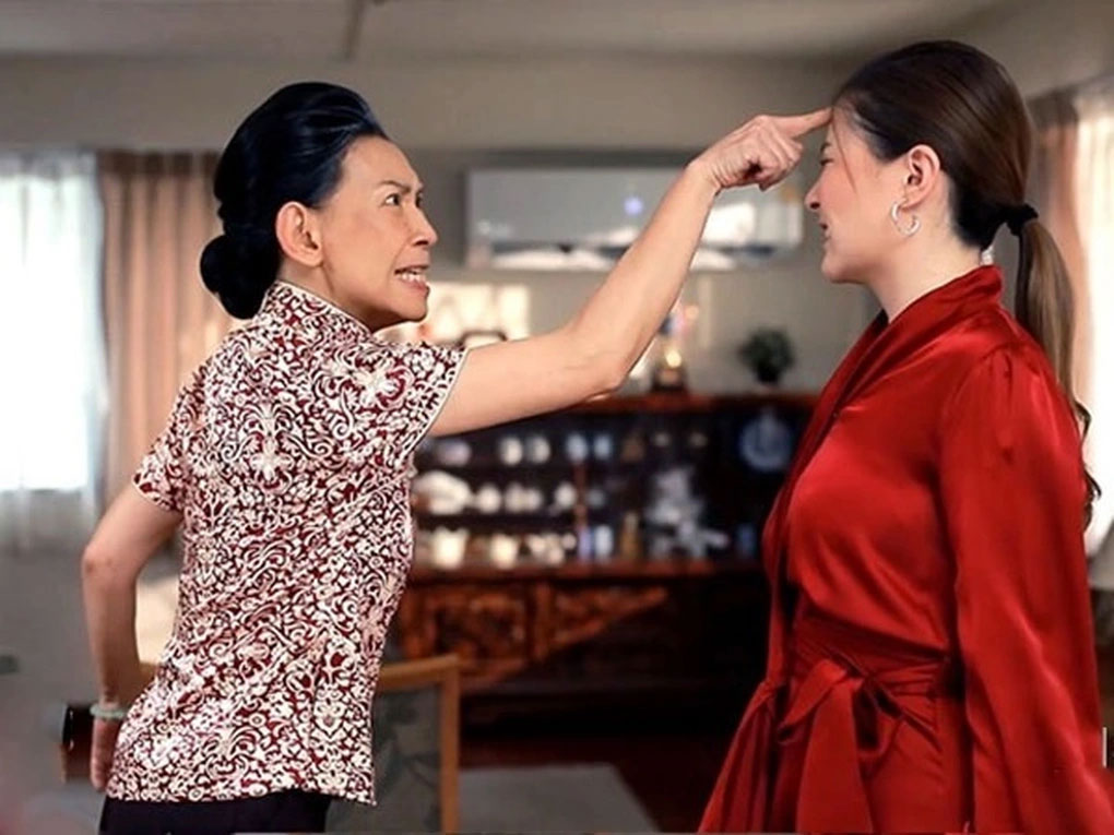 Sau đám cưới 6 tháng, mẹ chồng đã đòi hỏi tôi một điều rất vô lý-1