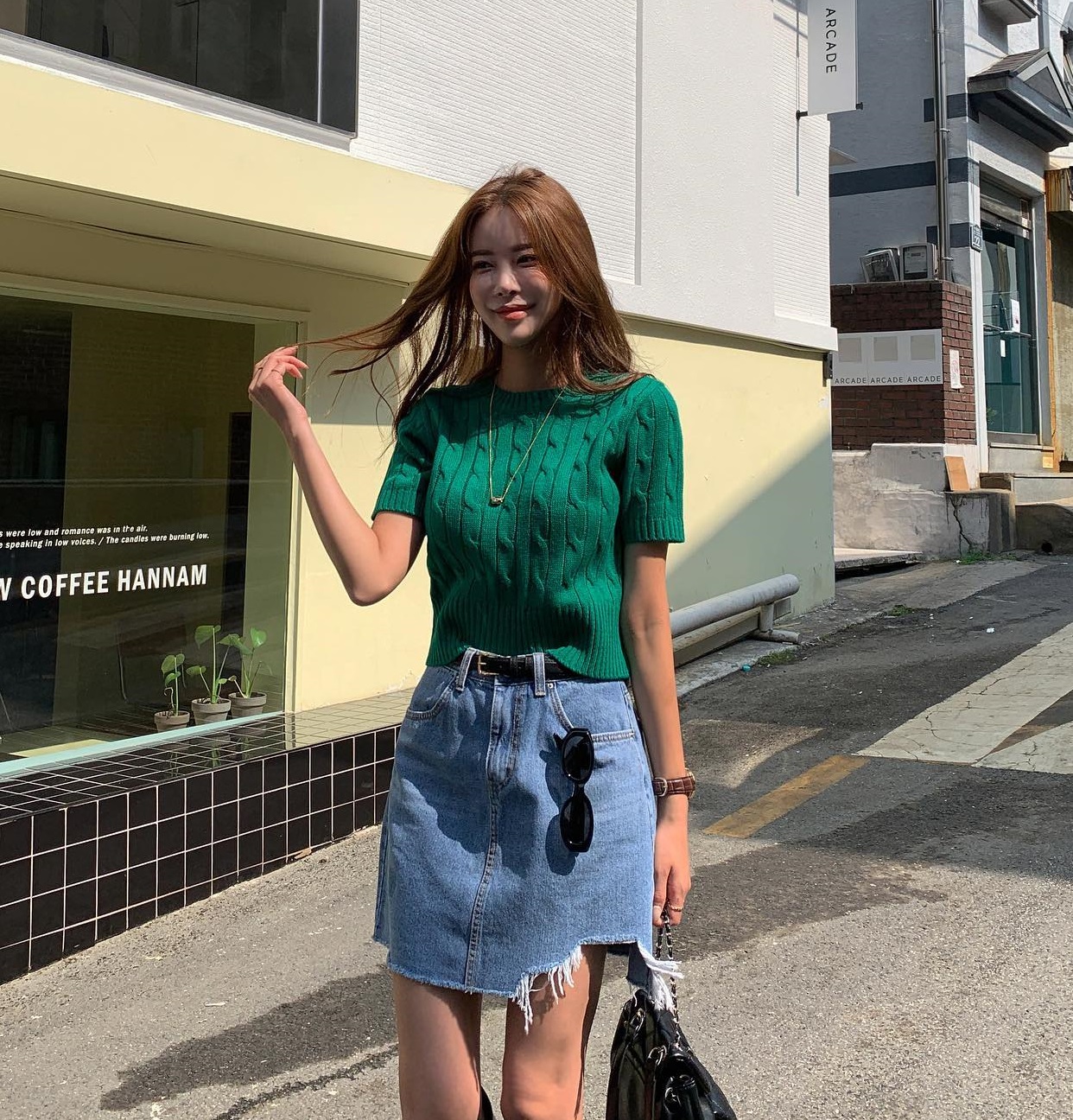 5 kiểu chân váy ngắn trẻ trung nên sắm để diện Tết-7