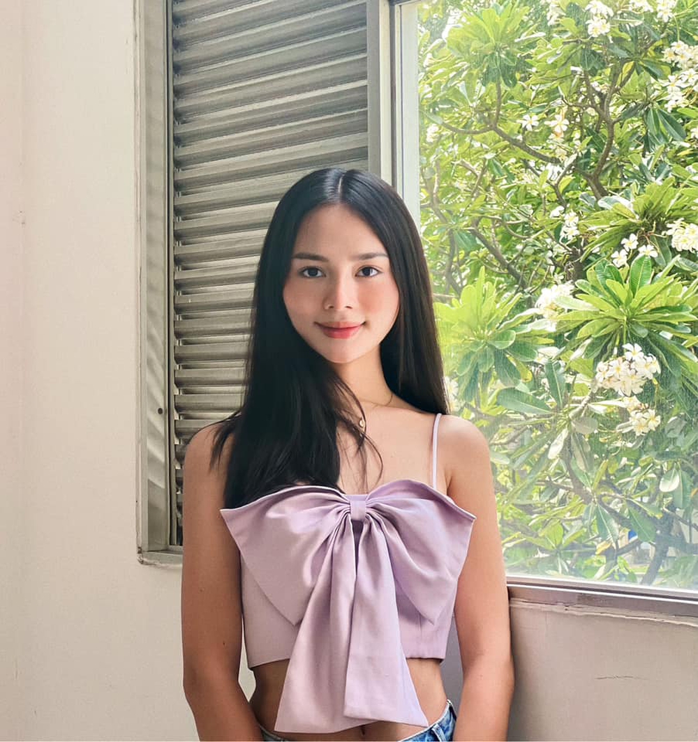 Chàng trai An Giang 3 tuổi thích mặc váy, làm công nhân kiếm tiền chuyển giới, xúc động khi bố khen xinh-2