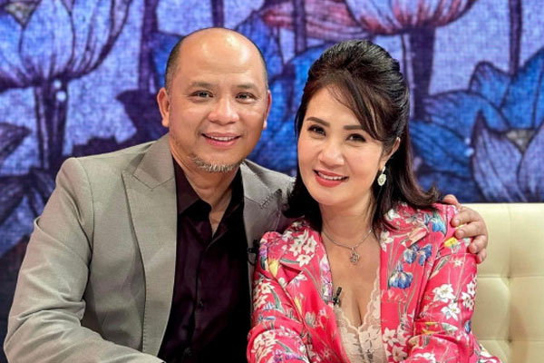 Mỹ nhân màn ảnh được phong NSƯT ở tuổi 50: Suýt ly hôn chồng nổi tiếng, U50 tuổi vẫn sinh con thứ 4-7