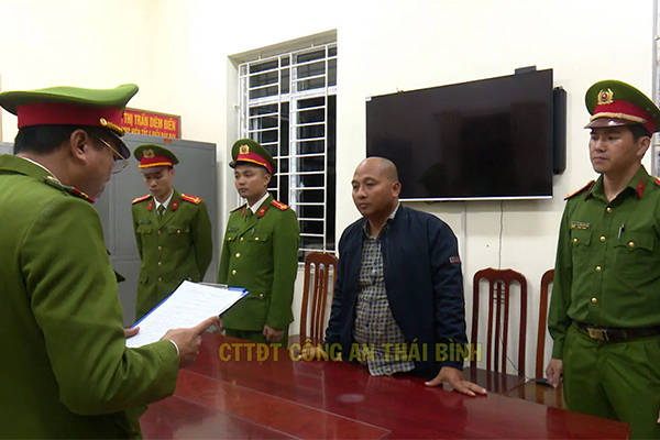 Chiêu lừa của ổ nhóm giả danh bác sĩ bán thuốc cho 8.000 người, thu về 30 tỷ đồng-3