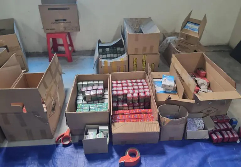 Chiêu lừa của ổ nhóm giả danh bác sĩ bán thuốc cho 8.000 người, thu về 30 tỷ đồng-2