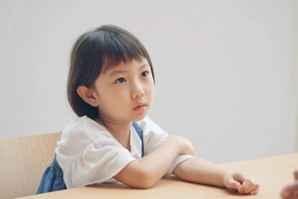 Chuyên gia giáo dục nói: Con bạn có hạnh phúc, thành đạt hay không, bố mẹ phải cho con đủ ba thứ-4