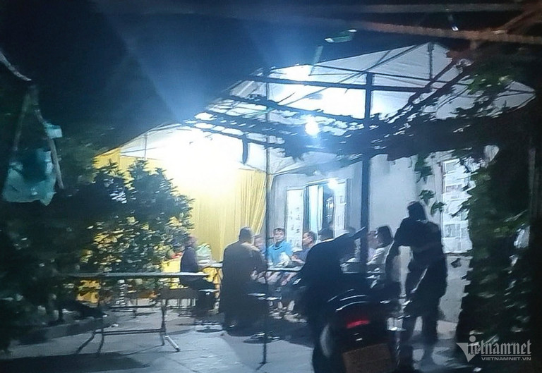 Tang thương bao trùm ngôi nhà nhỏ của 3 bố con tử vong trên sông ở Hưng Yên-1