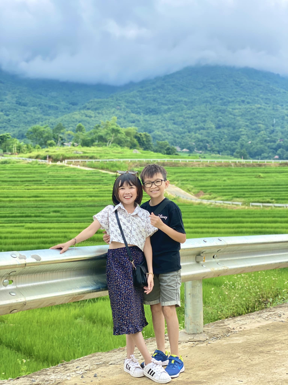 Đôi vợ chồng cao 1m20 sau 4 năm kết hôn: Mở công ty, cửa hàng kinh doanh, tặng nhau quà khủng-7