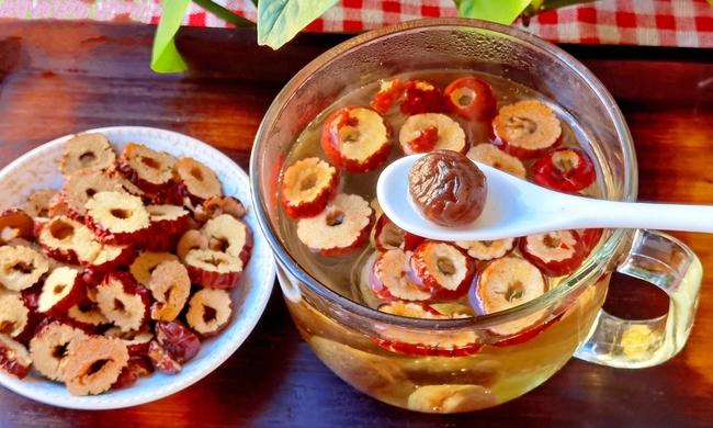 Phụ nữ chậm lão hóa đều yêu thích loại trà này, vừa bổ huyết lại dưỡng ẩm cho da hiệu quả-4