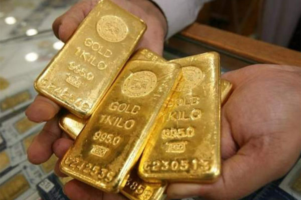 Giá vàng hôm nay 16/12/2023 tăng sau chính sách của Fed-2