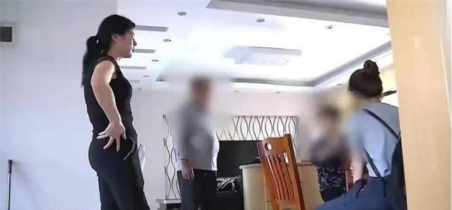 Người phụ nữ ăn bám mẹ già 94 tuổi vì tự cho mình có số hưởng phúc, 3 lần hôn nhân đổ vỡ vì chỉ biết ở nhà tiêu tiền-5