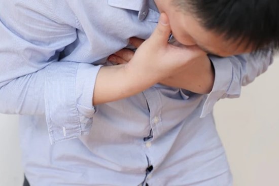 Người thường xuyên thức khuya có 4 dấu hiệu này thì cần ngừng lại ngay kẻo đột tử