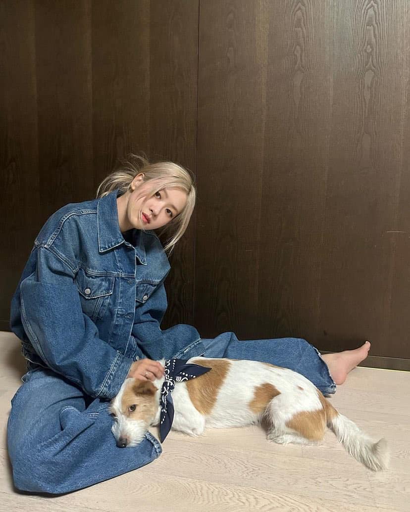 Nâng tầm style với 9 cách lên đồ mùa lạnh của sao Hàn dạo gần đây-6