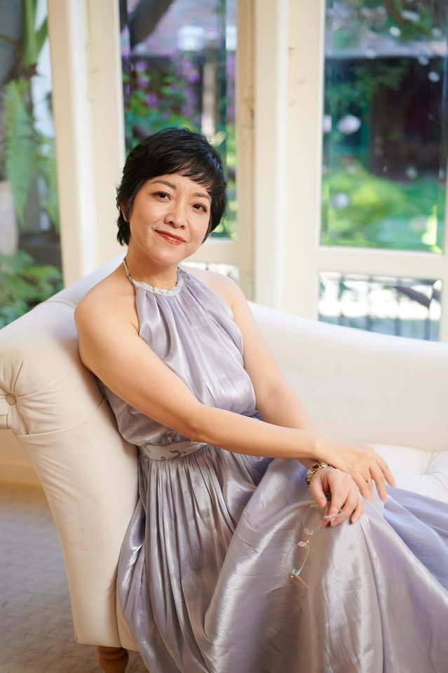 MC nổi tiếng nhất nhì Việt Nam tuổi 53: Công khai ế, vẫn mộng mơ gặp soái ca như tuổi đôi mươi-2