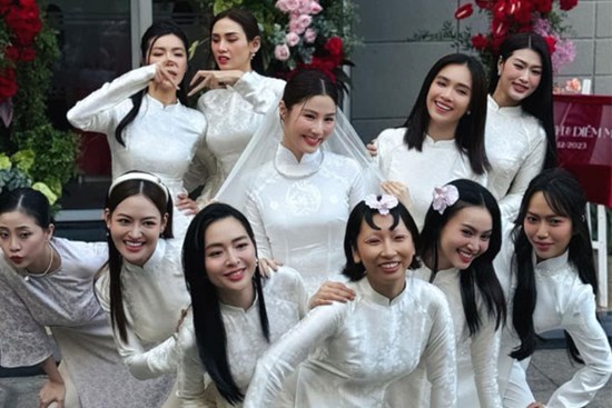 Lễ ăn hỏi của Diễm My 9X: Diệu Nhi, Ninh Dương Lan Ngọc cùng dàn phù dâu đình đám hội ngộ