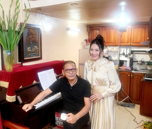 Ca sĩ được phong NSND ở tuổi 63: Đi lên từ công nhân, sống lẻ bóng, không vợ con trong căn nhà nhỏ-7