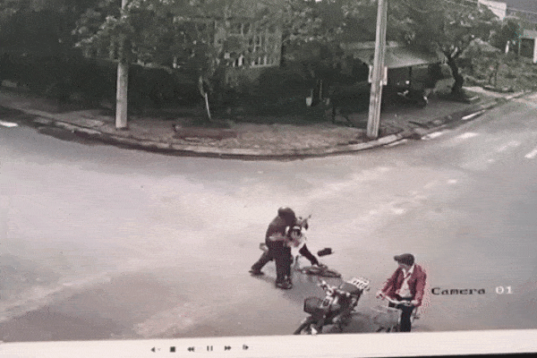 Bé gái sơ sinh bị bỏ rơi trước cổng chùa với lá thư mẹ xin lỗi con-2