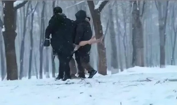 Thực hư hình ảnh nữ người mẫu chết lõa thể-2