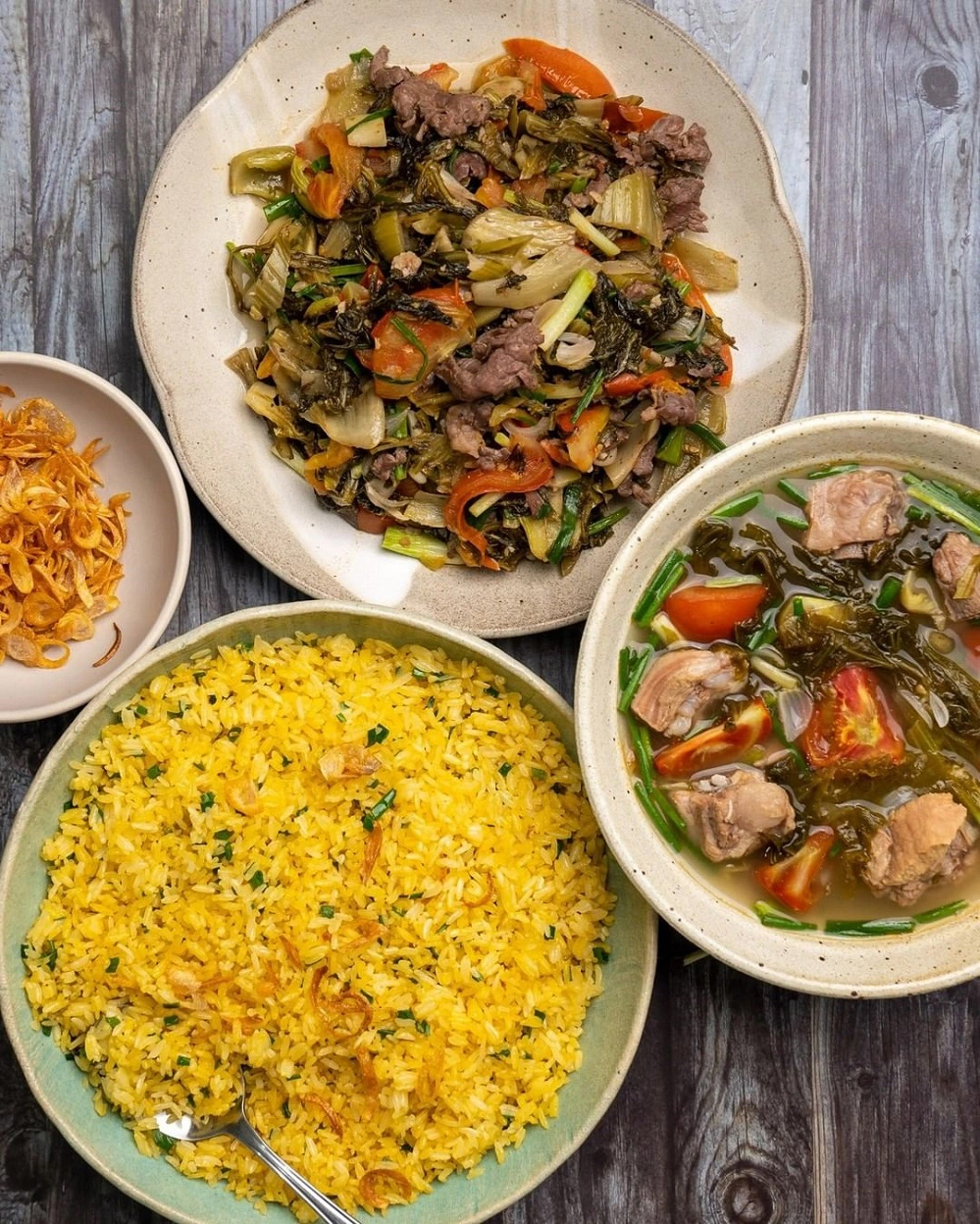 Công thức làm cơm rang dưa bò ngon chuẩn vị Hà Nội-3