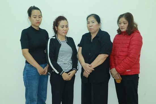 Nhiều “quý bà” tham gia điều hành đường dây đánh bạc hơn 200 tỉ đồng