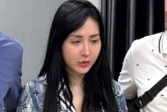 Bắt giữ cô gái 'chơi đêm, ngủ ngày' để trốn truy nã