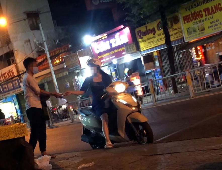 Lật tẩy chiêu trò trục lợi tình thương: Bí kíp hành nghề-5