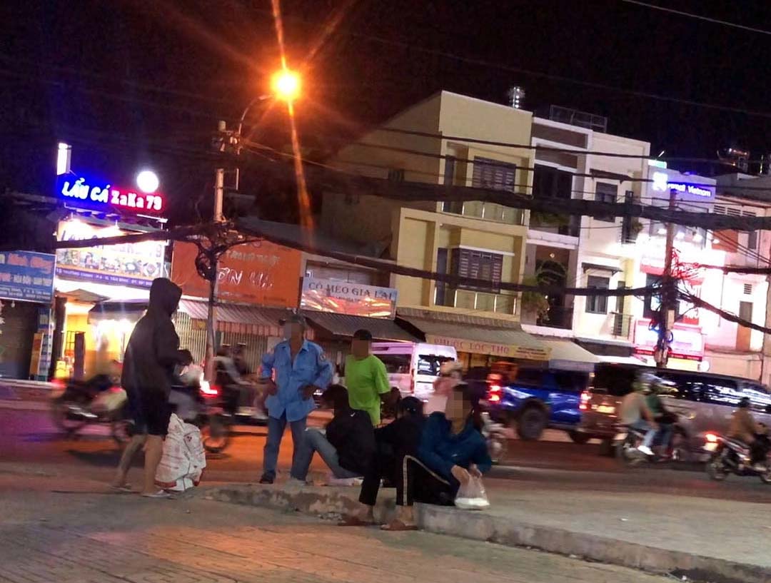 Lật tẩy chiêu trò trục lợi tình thương: Bí kíp hành nghề-1